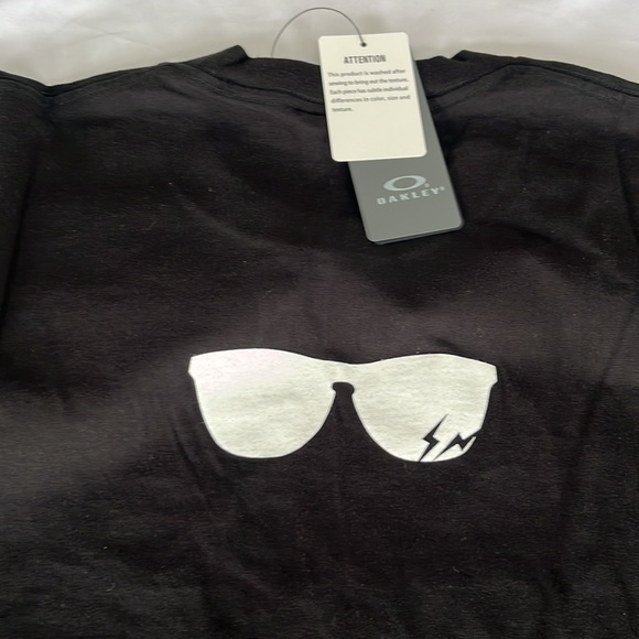 Oakley x Fragment Short Sleeve T-Shirt Black Size XL NWT - Picture 14 of 15